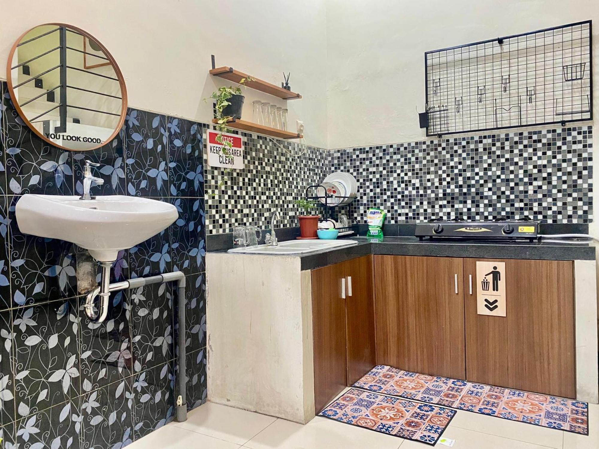 Zzz Hostel Malang Kültér fotó