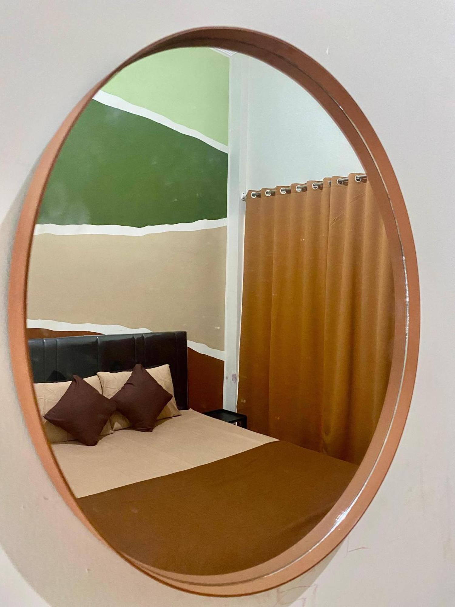 Zzz Hostel Malang Kültér fotó