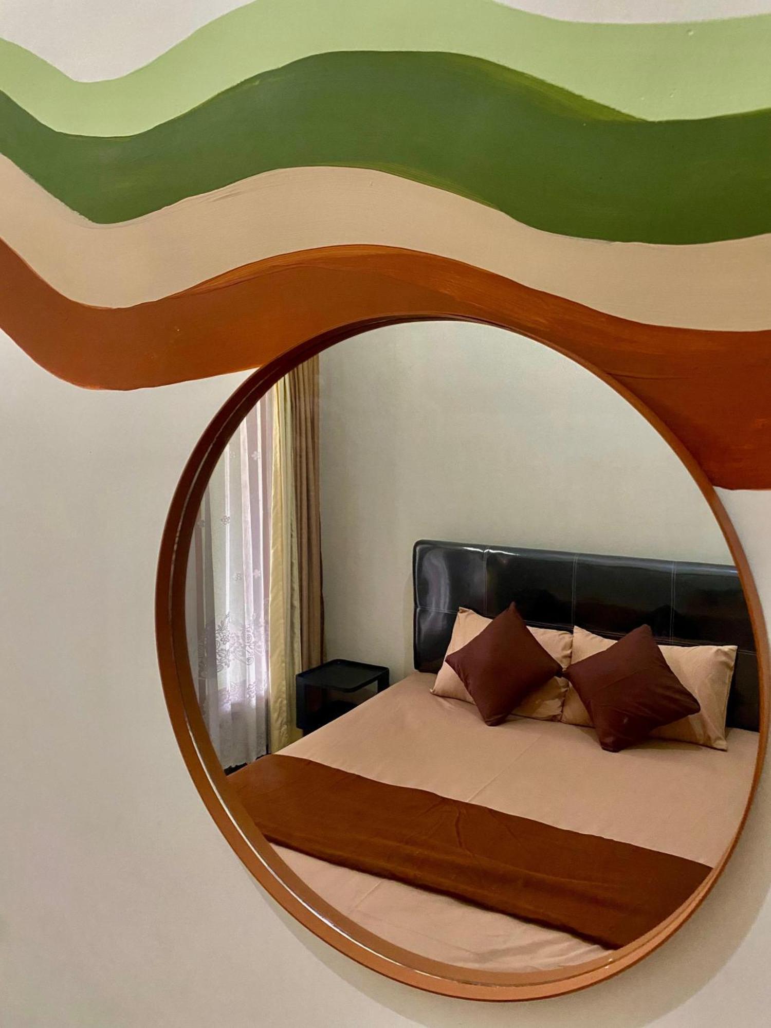Zzz Hostel Malang Kültér fotó